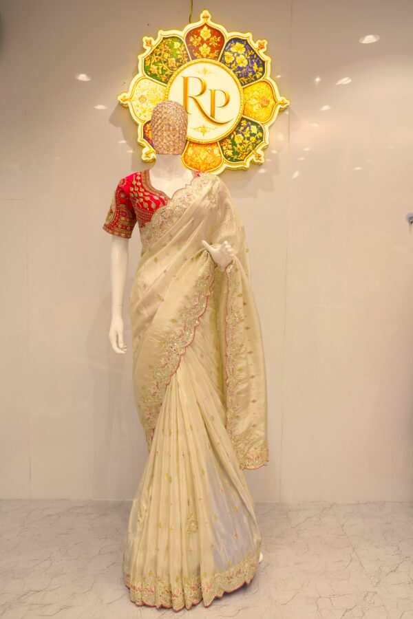 Saree